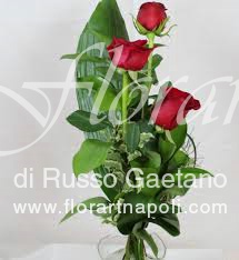 3 Rose Rosse